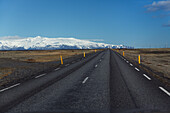 Ring road, National Road 1, view of Vatnajokull, southern Iceland, Europe