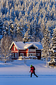 Landschaft bei Äkäslompolo, Langläufer, Äkäslompolo, Finnland