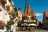 Rathaus und Stadtkirche, Michelstadt, Odenwald, Hessen, Deutschland