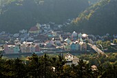 Blick auf Riedenburg an der Altmühl und Main-Donau-Kanal, Nieder-Bayern, Deutschland