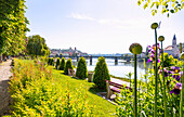 Passau; Innkai; Kloster Niedernburg; St. Michael; Marienbrücke, Innstadt, St. Gertraud, Bayern, Deutschland