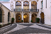 Vicenza, Palazzo Leoni Montanari, Innenhof, Venetien, Italien