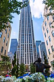 New York City, Manhattan, Midtown, Rockefeller Center, Channel Gardens, General Electric Building