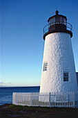 Leuchtturm an der Küste, Leuchtturm Pemaquid Point, Muscongus Bay, Bristol, Maine, USA