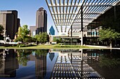 USA, Texas, Dallas, Fountain Place building at Sammons Park outside of Winspear Opera House