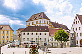 Sulzbach-Rosenberg; Sulzbacher Schloss, Luitpoldplatz, Bayern, Deutschland