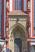Würzburg, Marienkapelle, market portal with portal figures Adam and Eve by Tilman Riemenschneider