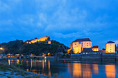 Passau; banks of the Danube; Veste Oberhaus and Veste Niederhaus in the evening light