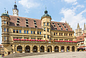 Rothenburg ob der Tauber; Marktplatz; Rathaus, Bayern, Deutschland
