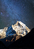 Fischschwanzberg, Nepal, unter den Sternen