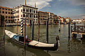 Gondel am Canal Grande Venedig, Venetien, Italien