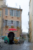 Regentag in der Rue Sainte-Françoise, Stadtteil Le Panier, Marseille, Bouches-du-Rhone, Provence-Alpes-Cote d'Azur, Frankreich
