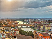 Blick auf Florenz vom Piazzale Michelangelo, Florenz, Toskana, Italien