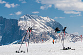 Skiers, ski slope, Plattkofel, Compatsch, Seiser Alm, South Tyrol, Alto Adige, Italy
