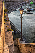 Fussweg am Tiber an der Ponte Vittorio Emanuele II, Rom, Latium, Italien, Europa