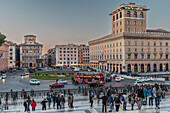Der Platz liegt am Fuß des Kapitol des Viktor Emanuel II, Monumento a Vittorio Emanuele II, Rom, Latium, Italien, EuropaRom, Latium, Italien, Europa