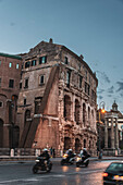 Marcellustheater des antiken Rom, das heute als Wohnhaus existiert, Rom, Latium, Italien, Europa