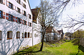 Riedlingen, Stadtgraben von Spitalbrückle, Stadtmauer, Runder Turm, in der Schwäbischen Alb, Baden-Württemberg, Deutschland