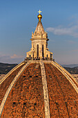 Blick vom Glockenturm Campanile des Doms auf Kuppel, Duomo Santa Maria del Fiore, Dom, Kathedrale, Florenz, Toskana, Italien, Europa