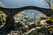 Old Roman bridge Ponte dei Salti over Verzasca, Lavertezzo, Verzasca Valley, Valle Verzasca, Canton Ticino, Switzerland