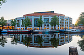 Muziektheater, Dutch National Opera, Amstel River, Amsterdam, North Holland, Netherlands
