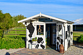 Eiderstedt milk filling station in Osterhever, Eiderstedt peninsula, North Friesland, North Sea coast, Schleswig Holstein, Germany, Europe