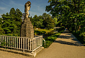 Figure at the Josephinenbrücke and view over the Lichtenthaler Allee on the Oos, Baden-Baden, Baden-Würtemberg, Germany
