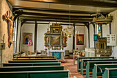 Innenraum der Kirche St. Magdalenen, Undeloh, Lüneburger Heide, Heidschnuckenweg, Niedersachsen, Deutschland