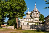 Kolenci, Region Kiew, Ukraine - Orthodoxe Holzkirche von Kosmi und Damian (1752) im Dorf Kolenci des Bezirks Ivankiv, Region Kiew, Ukraine.