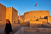 Sultanat Oman, Region Ad-Dakhiliyah, Nizwa, die Festung aus dem 17. Jahrhundert.