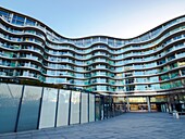 Albion Riverside Von Foster & Partners entworfenes luxuriöses Wohngebäude in Wandsworth - Südwest-London, England.