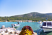 Fischerhafen in Posidonio im Osten der Insel Samos in Griechenland