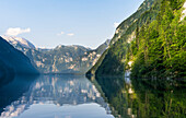 Boat excursion on lake Koenigssee in the Nationalpark Berchtesgaden, Bavaria, Germany.
