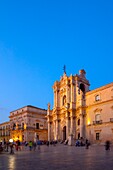 Chiesa Cattedrale Nativita di Maria Santissima, Piazza Duomo, UNESCO-Weltkulturerbe, Ortigia, Syrakus, Sizilien, Italien, Europa