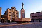 Piazza Giuseppe Mazzini, Enna, Sicily, Italy, Europe