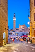 Piazza del Campo, UNESCO World Heritage Site, Siena, Tuscany, Italy, Europe