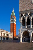 Piazza San Marco, Venezia (Venice), UNESCO World Heritage Site, Veneto, Italy, Europe