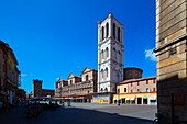 Glockenturm der Kathedrale, Piazza Trento und Triest, Ferarra, UNESCO-Weltkulturerbe, Emilia-Romagna, Italien, Europa