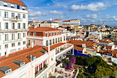 Portugal, Lisbon, Apartment buildings in old town