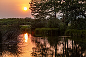 USA, Idaho, Bellevue, Sonnenuntergang im Spring Creek