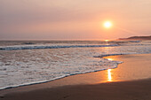 Strand bei Sonnenuntergang