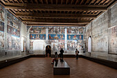 Blick auf die Wandgemälde der Monatsbilder im Palazzo Schifanoia in Ferrara, Emilia Romagna, Italien, Europa\n\n