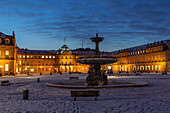 Neues Schloss am Schlossplatz Square, Stuttgart, Neckartal, Baden-Württemberg, Deutschland, Europa