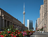 Union Street Station and the CN Tower in summer, Front Street, Toronto, Ontario, Canada, North America