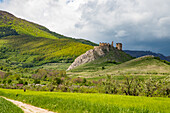 Coltesti Fortress, a spectacular ruin in the panoramic landscape of Trascaului Mountains, Apuseni Mountains, Rimetea, Romania, Europe