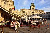 Piazza d'Unita mit Rathaus, Triest, Friaul, Nord-Italien