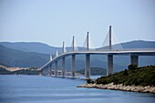 Neue Autobahnbrücke bei Neum, Süd-Dalmatien, Kroatische Adriaküste, Kroatien