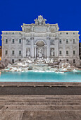 Italien, Rom, Trevi-Brunnen im Morgengrauen