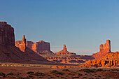 Arizona, Monument Valley, view from Valley Drive at sunset