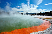 Champagne Pool, Waiotapu Thermal Reserve, in der Nähe von Rotorua, Nordinsel, Neuseeland